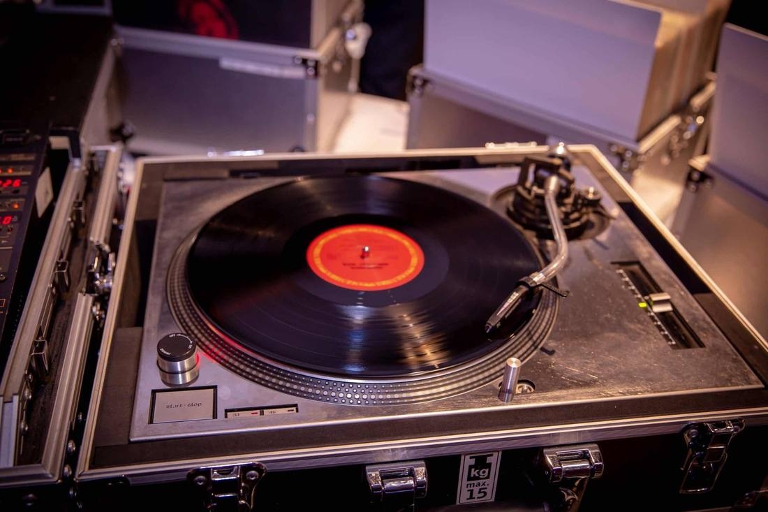 Platine professionnelle Bar à Vinyles